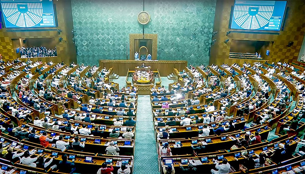 Inside Lok Sabha: How the 33% Women’s Reservation Bill Collapsed Despite Support